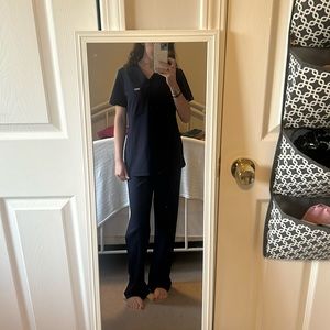 Figs XS technical collection scrubs! Navy blue